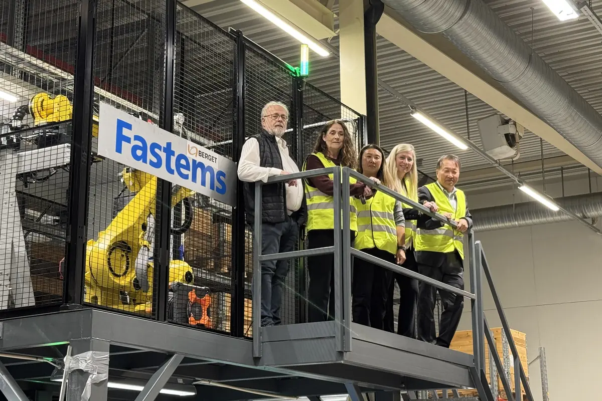 Besøk ved robotcellen fra Fastems på Tuven