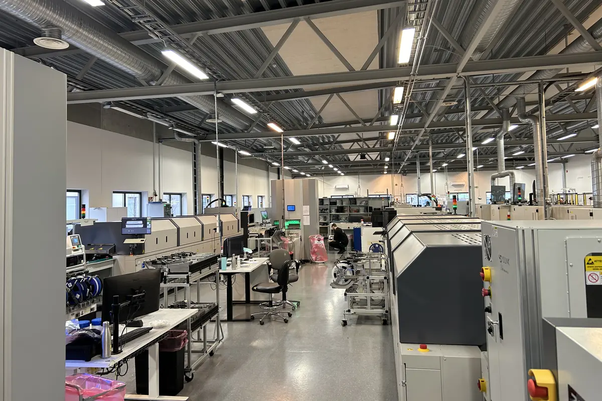 The SMT production hall at Westcontrol on Tau